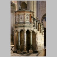Duomo di Arezzo, photo Sailko, Wikipedia,3.jpg